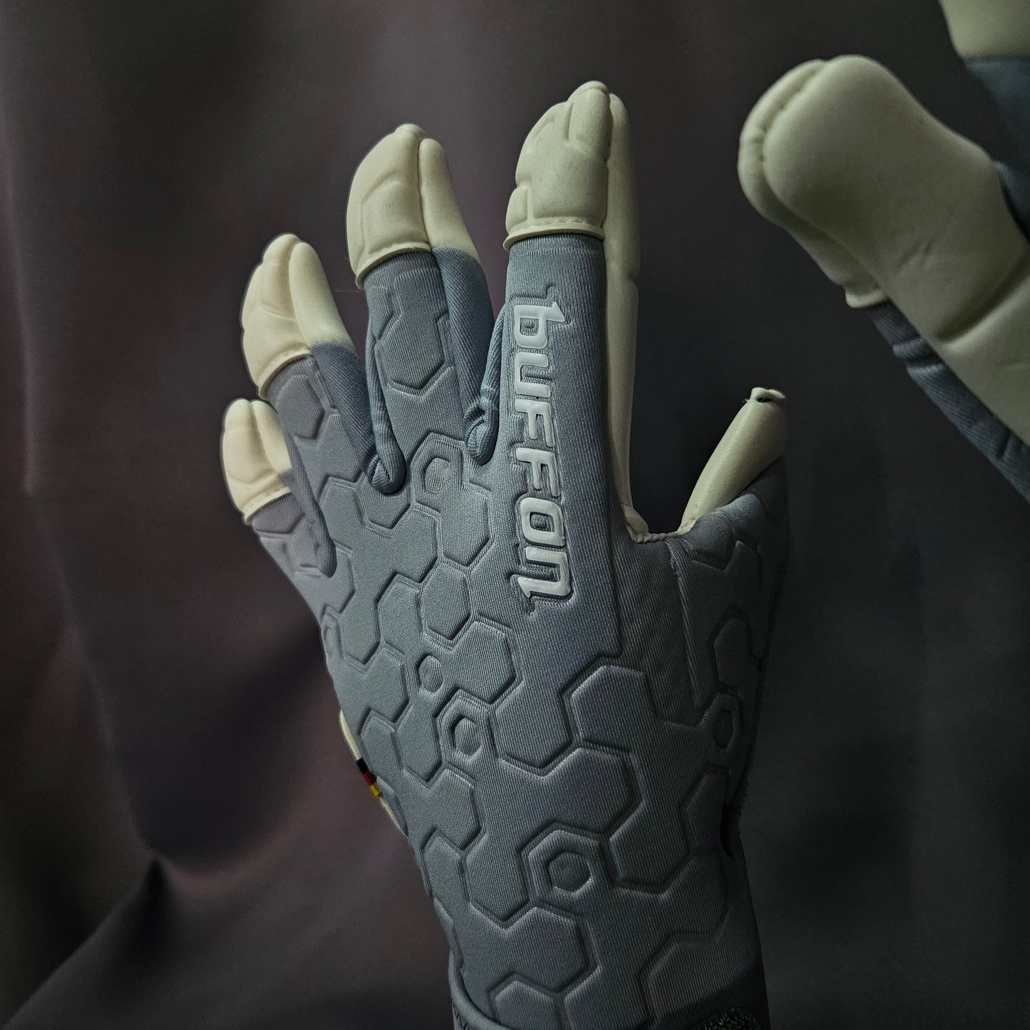 BUFFON - Titan Deustch PRO Gris Blanco