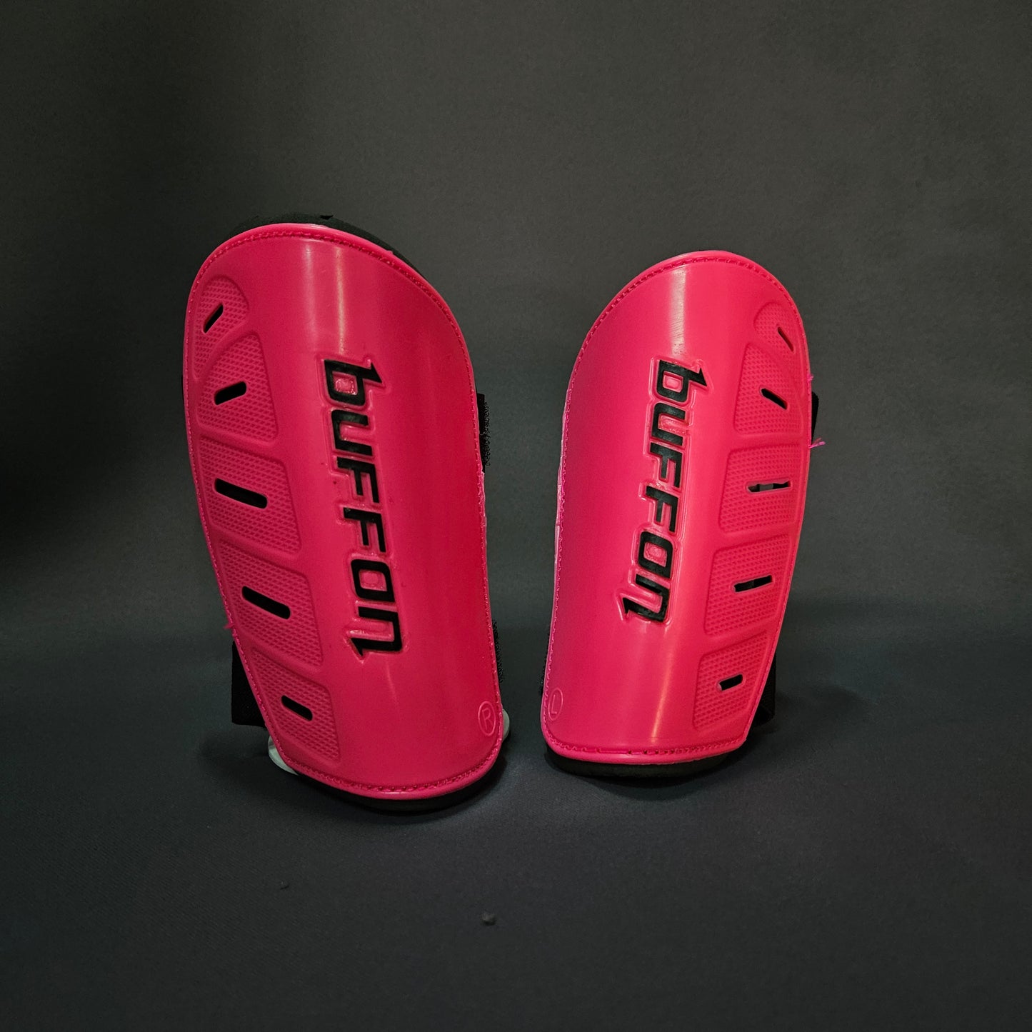 ESPINILLERAS Buffon Shark Fiusha