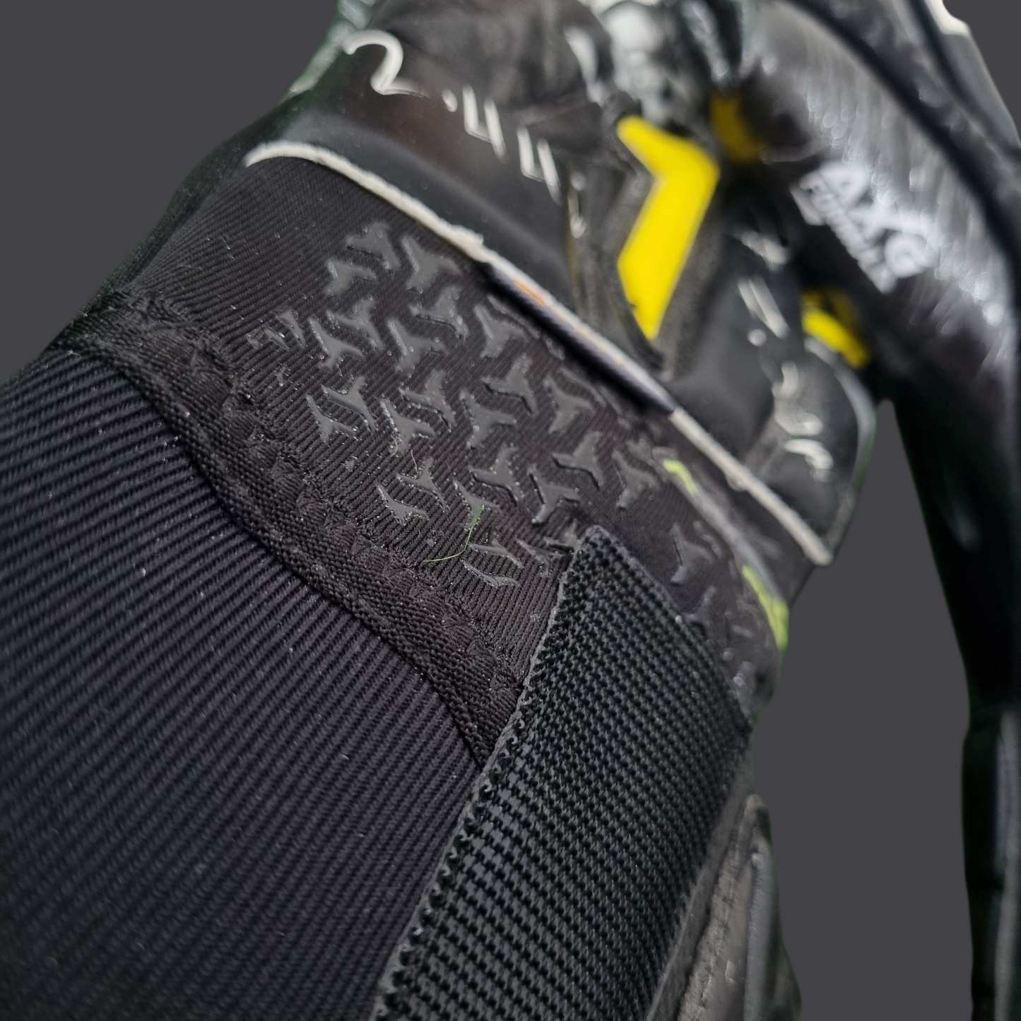 RINAT - Asimetrik PRO