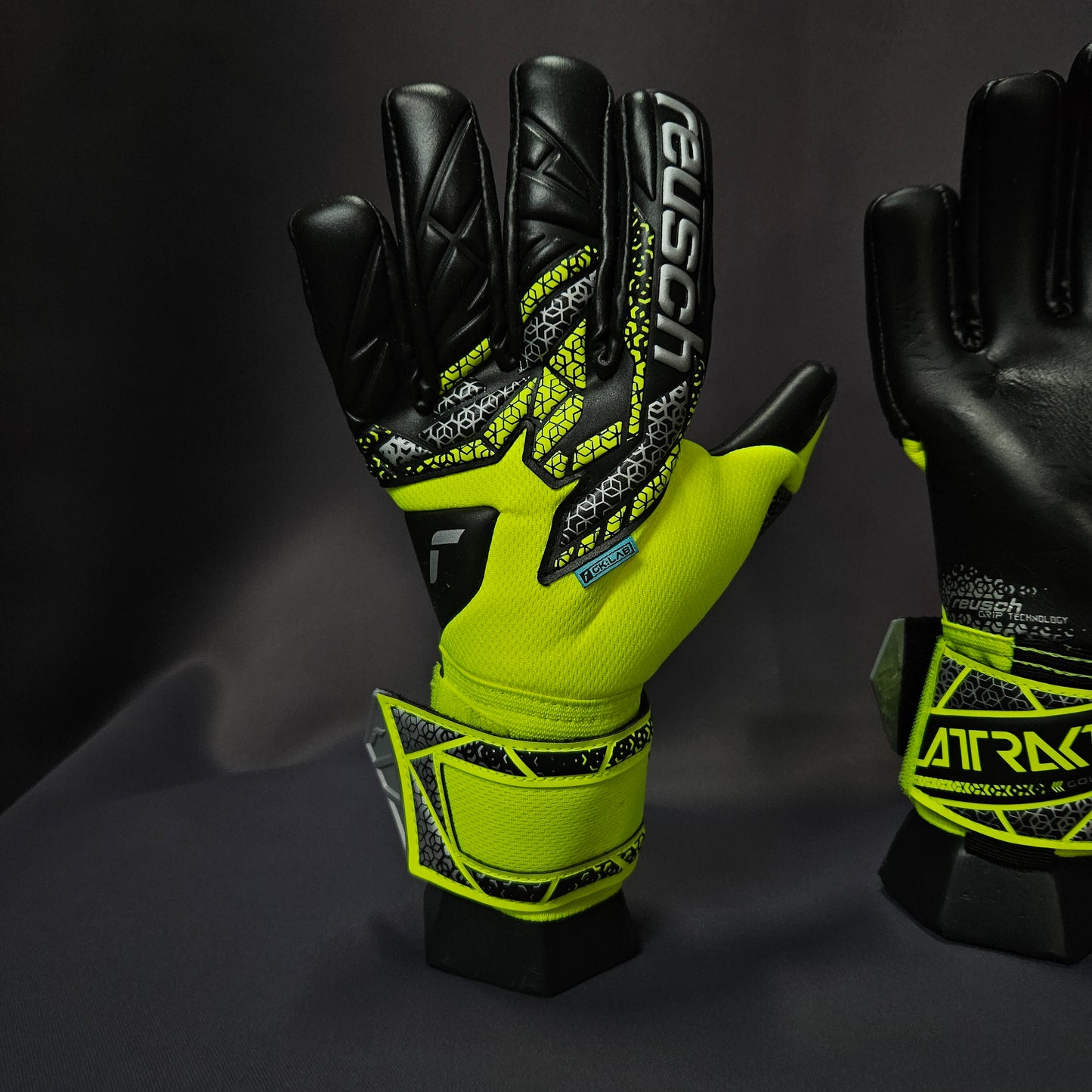 REUSCH - Attrakt Gold X NC PRO