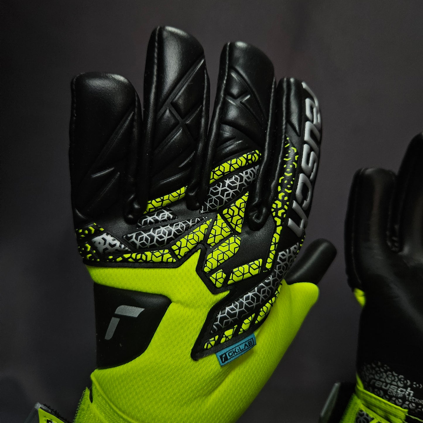 REUSCH - Attrakt Gold X NC PRO