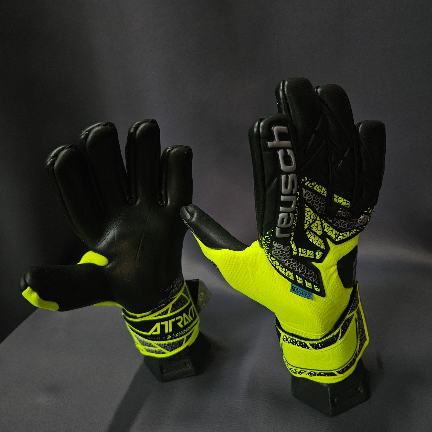 REUSCH - Attrakt Gold X NC PRO