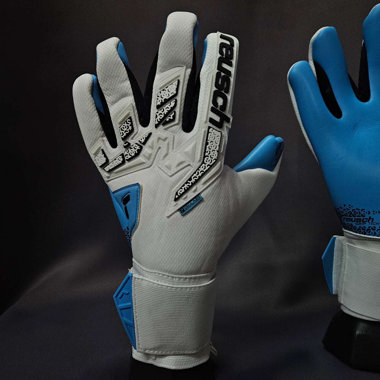 REUSCH - Attrakt Freegel Aqua PRO